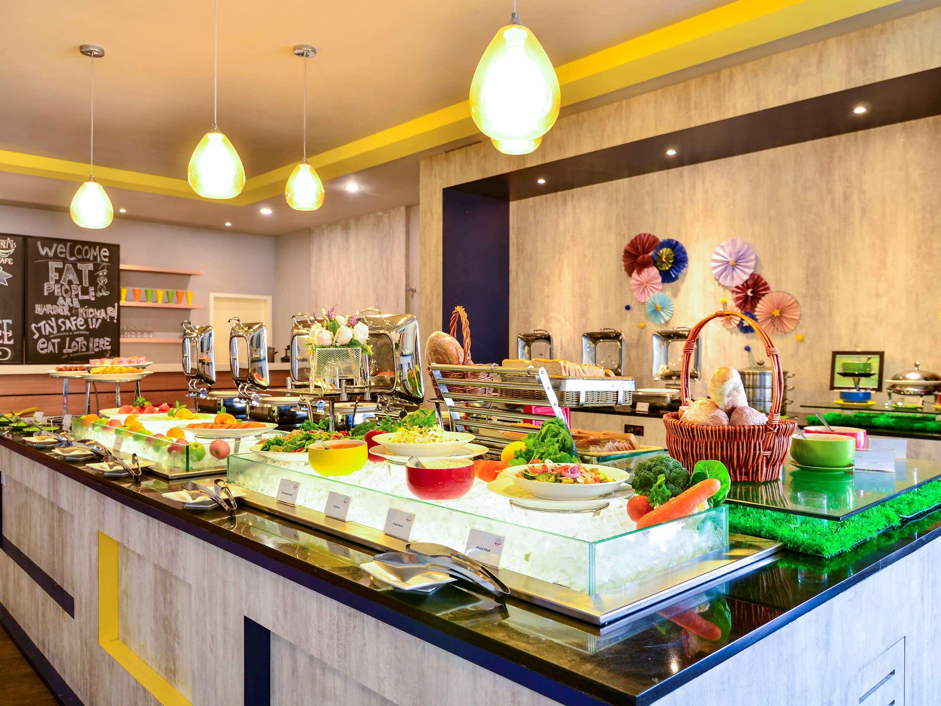 Hotel Ibis Styles Kuala Lumpur Sri Damansara Petaling Jaya Exterior foto