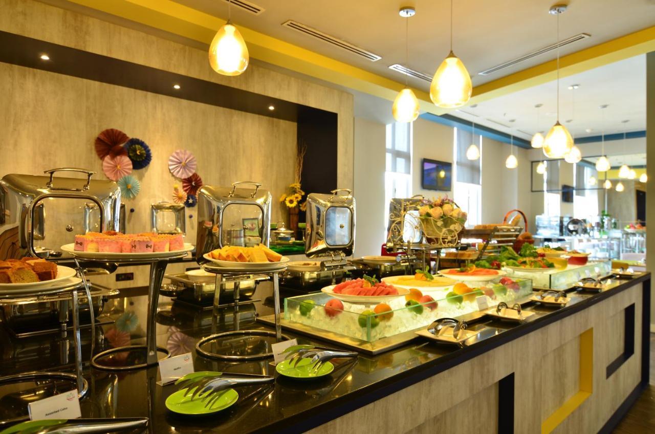 Hotel Ibis Styles Kuala Lumpur Sri Damansara Petaling Jaya Exterior foto