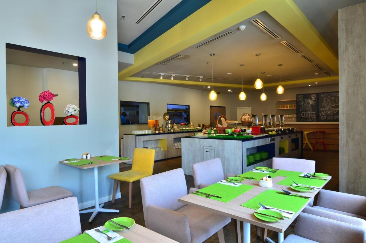 Hotel Ibis Styles Kuala Lumpur Sri Damansara Petaling Jaya Exterior foto